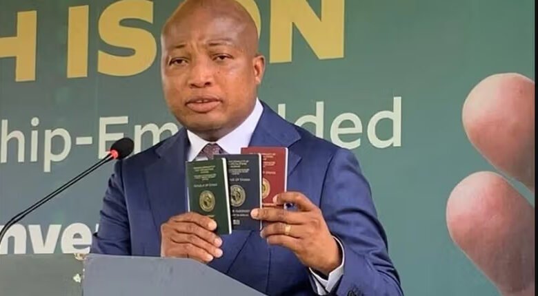 Le-Ghana-lance-le-paaseport-avec-une-puce