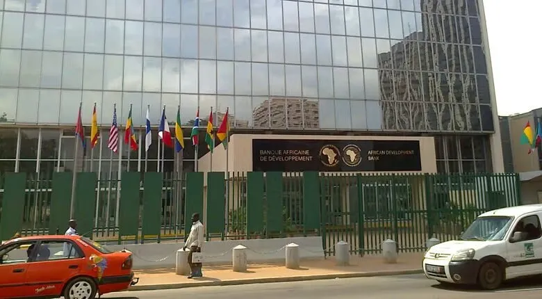 16-millions-de-dolllars-versés-par-5-pays-africains (1)