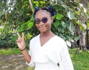 Il enlève une fille de 13 ans, puis se présente chez sa famille en feignant la compassion