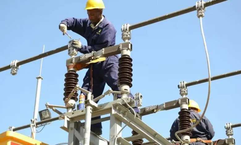 une-ligne-electrique-reliant-la-RDC-et-l_Angola-de-1_5-milliard-de-dollars