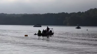 Une mère a « jeté son fils de 4 ans dans un lac en guise d’offrande à Dieu »