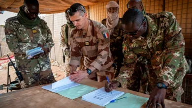 La France suspend sa coopération antiterroriste avec le Mali et expulse deux diplomates maliens