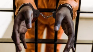 Un homme s’effondre au tribunal et meurt juste avant la condamnation