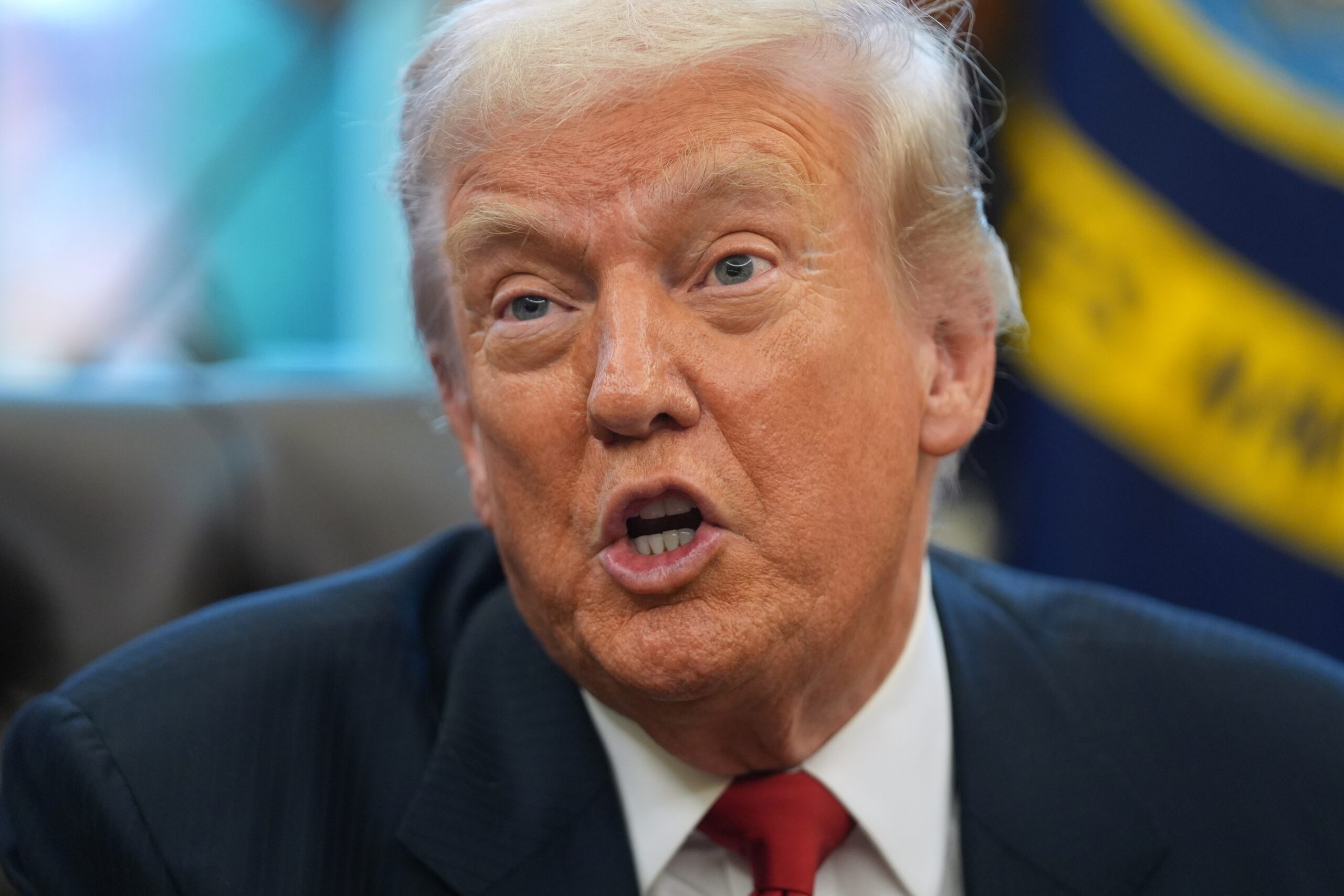 « La Somalie n’est pas une nation. Ses habitants se promènent et s’entretuent. » — Trump critique la Somalie