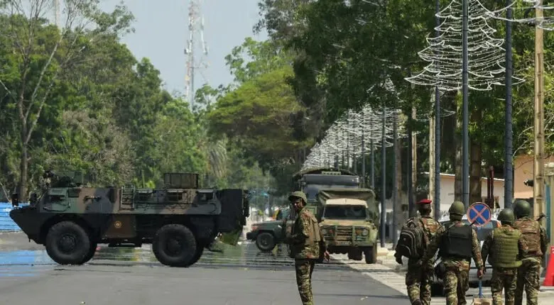 Tentative-de-coup-d_État-en-Afrique-les-efforts-déployés-par-la-France-pour-déjouer-la-dernière