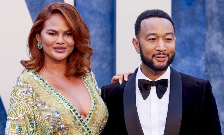 Chrissy Teigen révèle les deux choses qu&rsquo;elle n&rsquo;a jamais faites devant John Legend en 12 ans de mariage