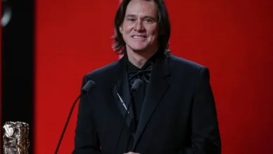 Jim Carrey est-il vraiment mort et a-t-il été remplacé par un clone ? D’où viennent les théories du complot ?