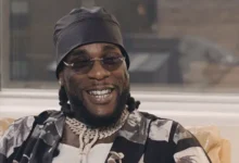 Ramadan – La dévotion de Burna Boy à l’islam remise en question après avoir été aperçu avec une personne inattendue