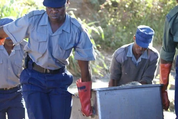 Un homme t.u.e sa femme devant ses proches parce qu’elle voulait divorcer