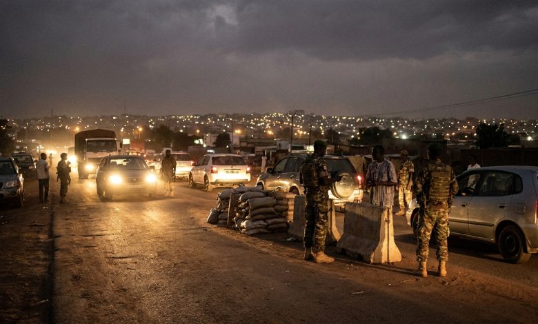 Bamako sous tension après les attaques au Mali