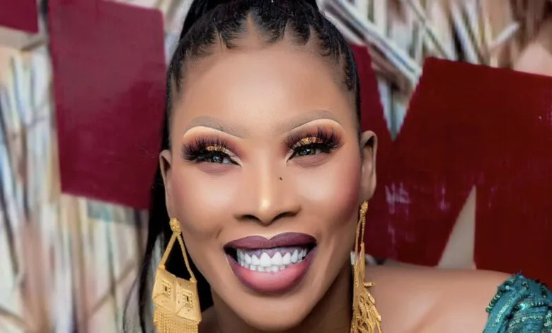 Nabou Dash, influenceuse sénégalaise, lors d'un événement public.