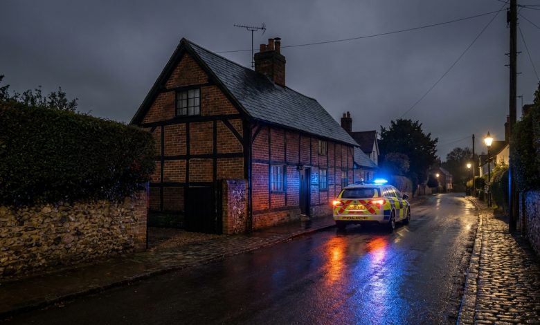 Village anglais police nuit