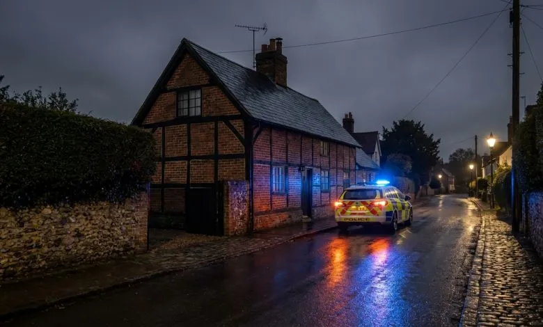 Village anglais police nuit