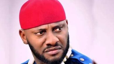 « Si vous pardonnez à une femme infidèle, vous lui confirmez que vous êtes un homme faible », explique Yul Edochie aux hommes