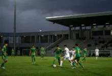 Illustration IA d’un match de football U17 entre l’Afrique du Sud et le Ghana