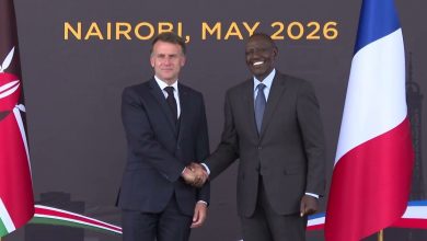 Emmanuel Macron et William Ruto à Nairobi lors du sommet Africa Forward