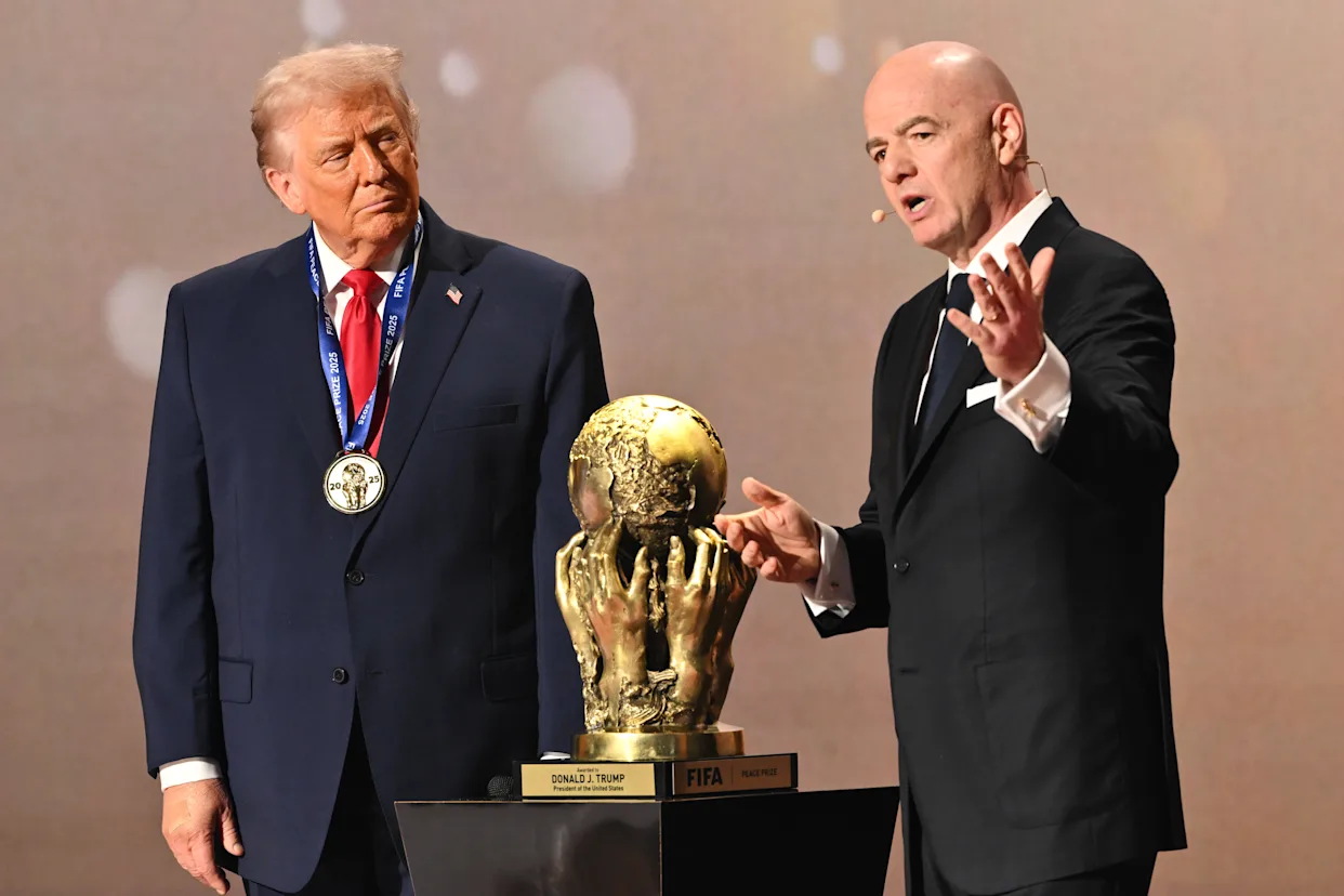Arbitre somalien refoulé, Sénégalais fouillés , joueur irakien cuisiné,… Le silence d’Infantino face au « Mondial du soupçon »