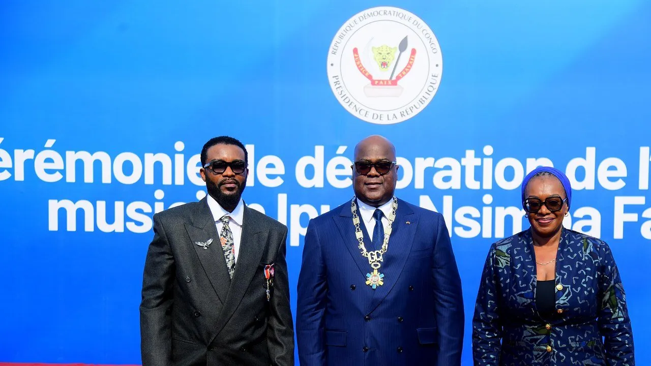 RDC : Fally Ipupa décoré par Félix Tshisekedi après son exploit au Stade de France