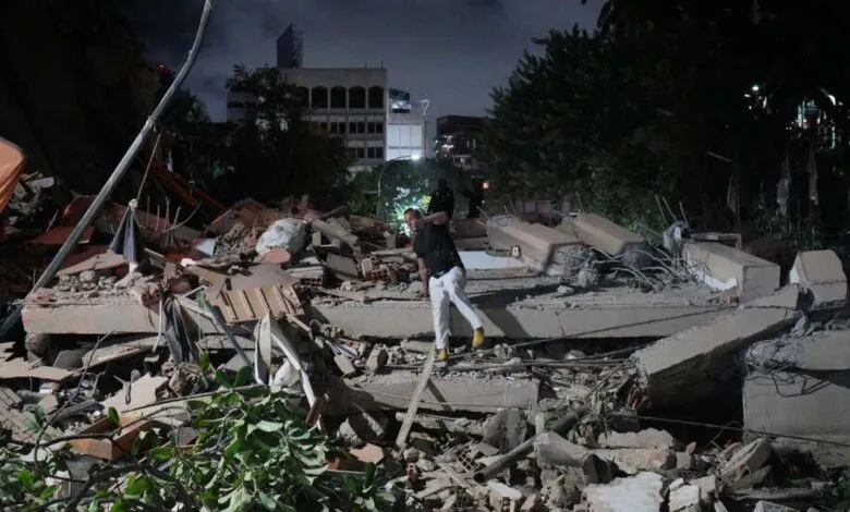 Degats apres un seisme a Caracas