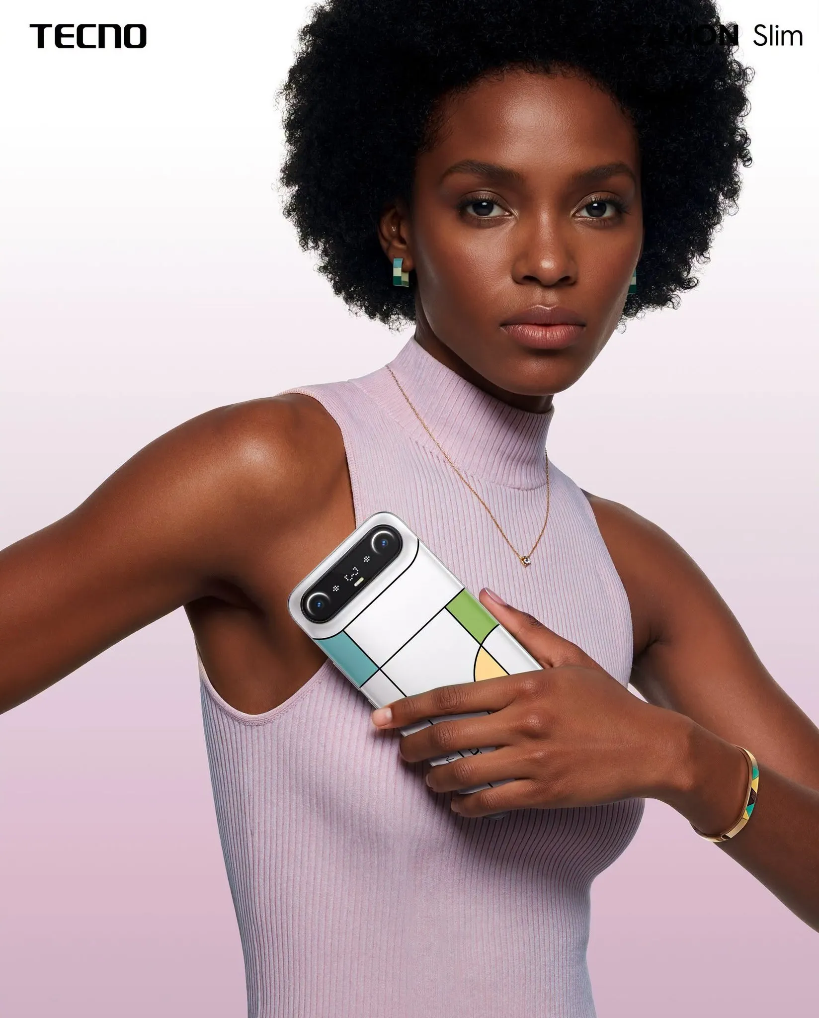 Coupe du Monde : avec le CAMON Slim, TECNO mise sur le smartphone qui se fait remarquer
