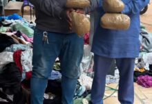 Des colis suspects saisis avec des vêtements au marché d’Asawase
