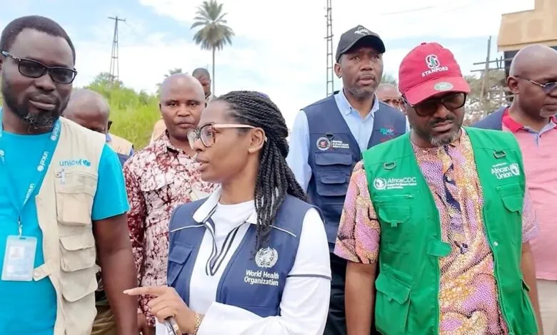 Équipe sanitaire mobilisée contre Ebola en RDC