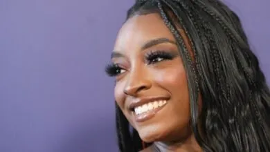 Simone Biles avec un influenceur