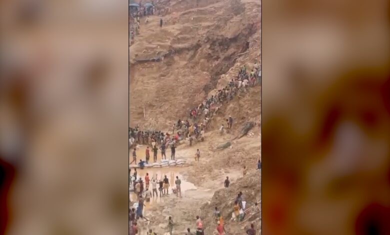 Recherches sur le site de la mine effondrée à Zamboye en Centrafrique
