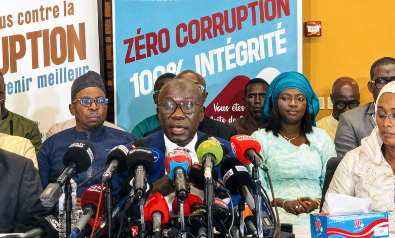 Moustapha Ka lors du point de presse de l’OFNAC sur les déclarations de patrimoine