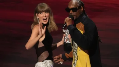 Taylor Swift reçoit un message inattendu de Snoop Dogg à transmettre à Travis Kelce