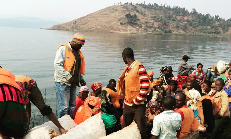 Bateau sur le lac Kivu, photo d’archive
