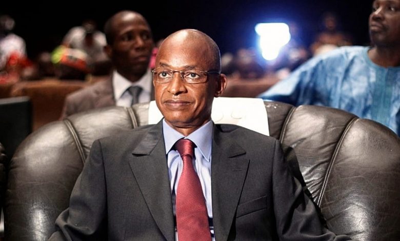 Cellou Dalein Diallo assis lors d’un événement à Conakry, archives de 2010