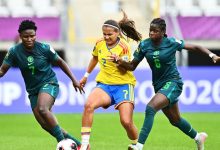 Joueuses du Nigeria et de la Colombie lors du Mondial U20 féminin