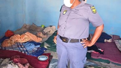 200 personnes enchaînées dans un centre de réhabilitation illégal – un pasteur et son épouse arrêtés