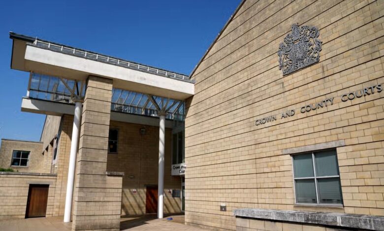 Un garçon de 15 ans est accusé de 22 infractions sexuelles contre 8 filles