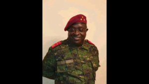 Alain Mabanckou reçu par François Hollande au sujet du Congo