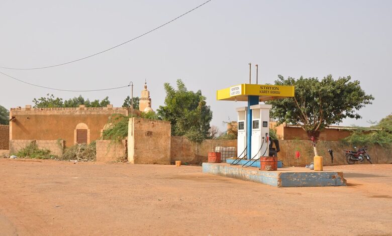 Station-service Karey Gorou au Niger, photographie d’archive