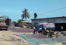 Transport de cacao en Côte d’Ivoire, photo d’archive sans lien avec les camions interceptés