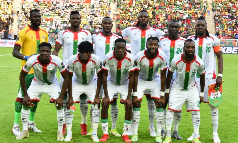Équipe du Burkina Faso avant un match au Cameroun en janvier 2022, photo d’archive
